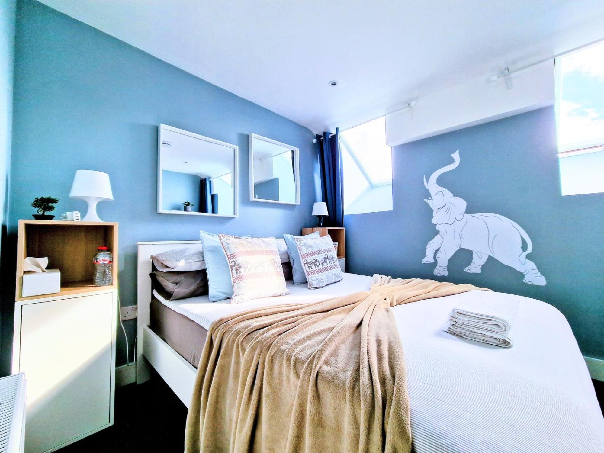 Blue Elephant Room! ルーカン エクステリア 写真